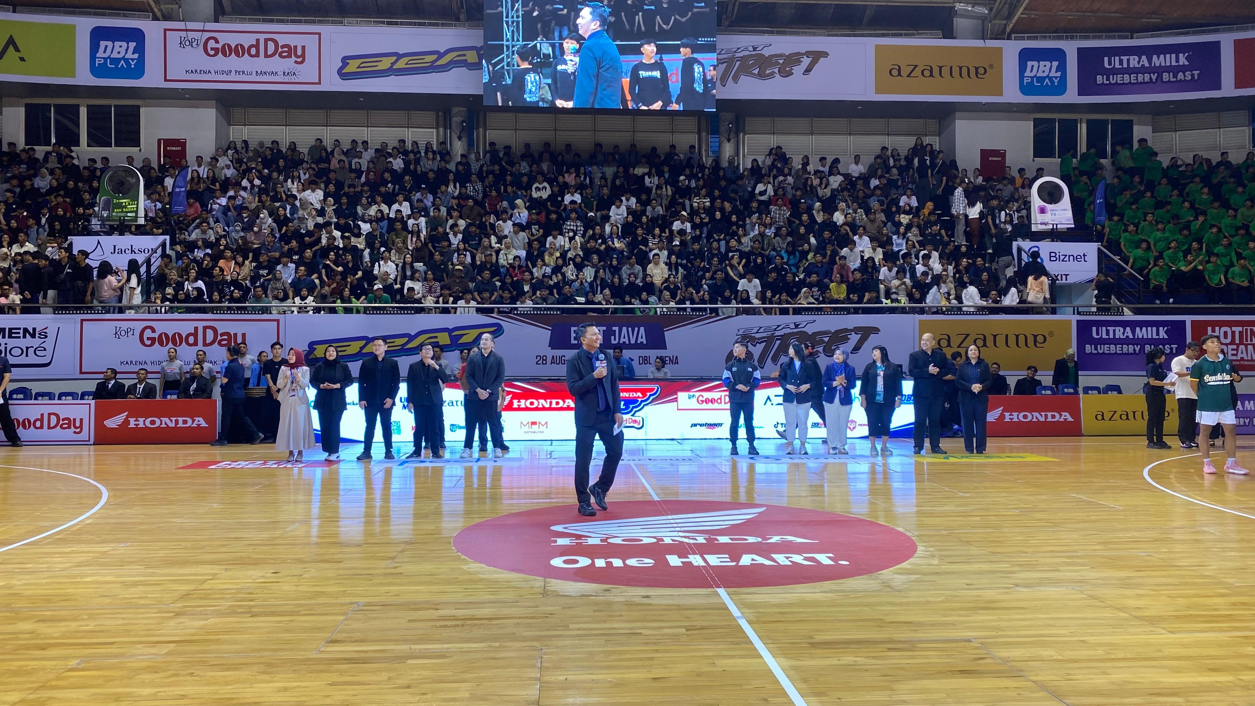 DBL Surabaya 2025: 134 Tim Sekolah Siap Berlaga di Honda DBL with Kopi Good Day East Java-North