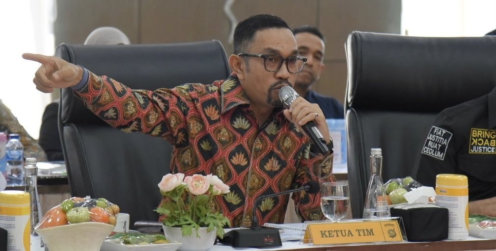 Ahmad Sahroni Dipindah dari Komisi III ke Komisi I DPR RI