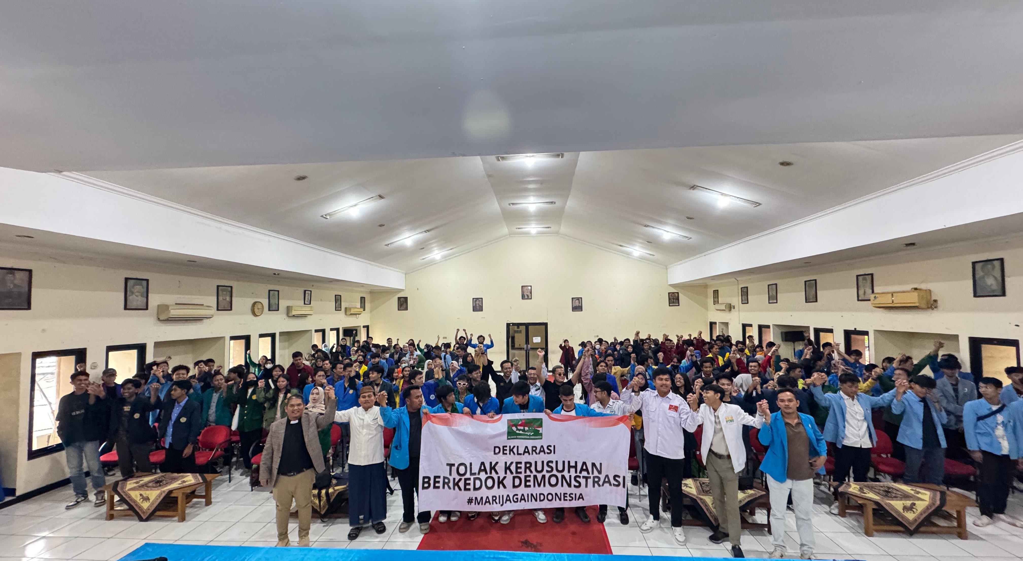 Aliansi Mahasiswa Indonesia Gelar Diskusi Publik & Doa Lintas Iman: Serukan Perdamaian Pasca Kerusuhan Agustus 2025