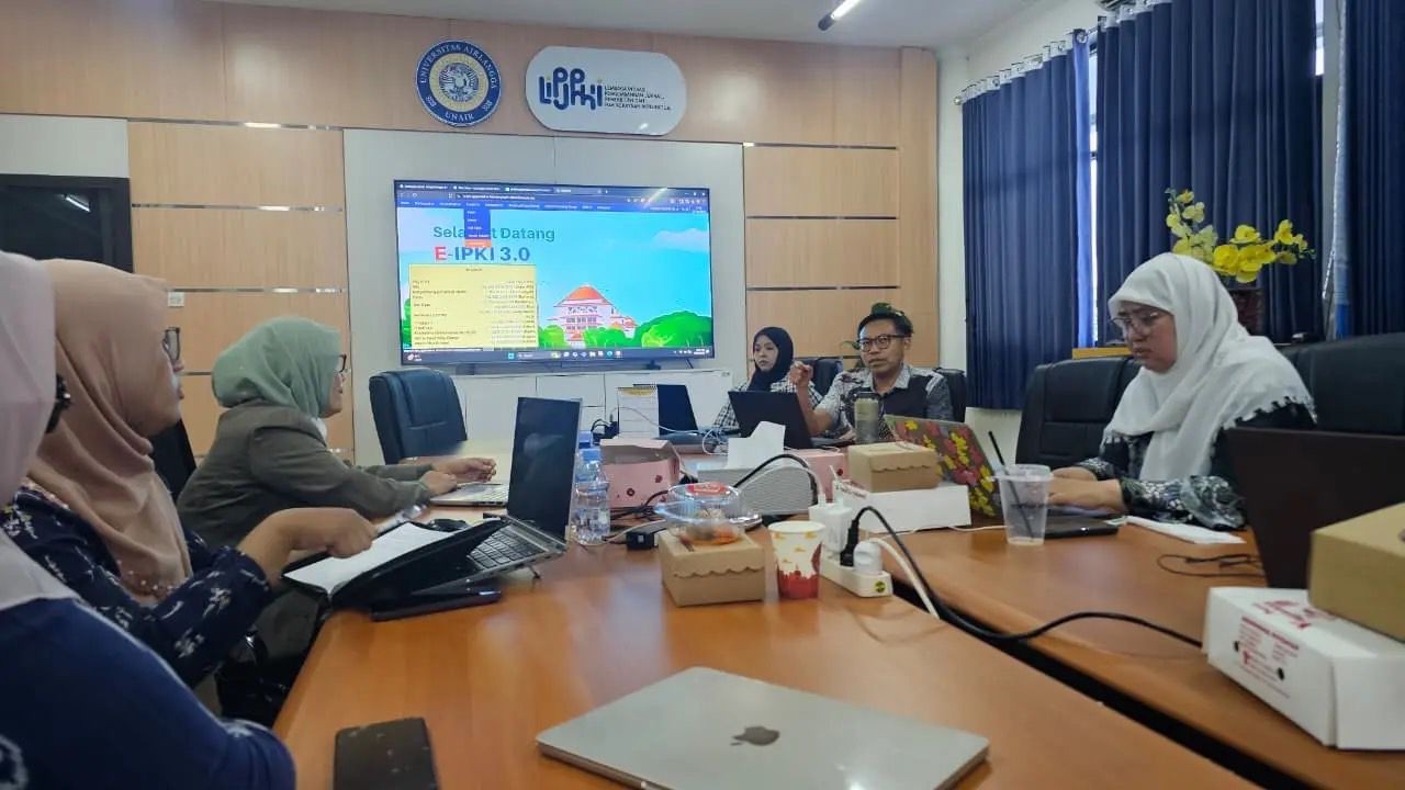 UNAIR Terima Kunjungan Strategis Kemenkes dan WHO-CC, Perkuat Ekosistem Riset Nasional