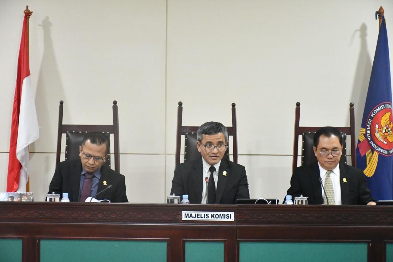 KPPU Denda TikTok Rp15 Miliar Soal Terlambat Pelaporan Akuisisi Tokopedia