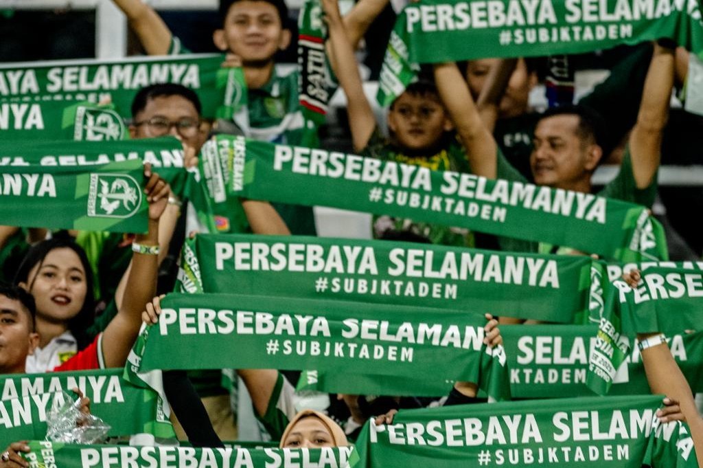 Pelatih Persija Apresiasi Sambutan Bonek Hingga Berdampingan dengan Jakmania di GBT