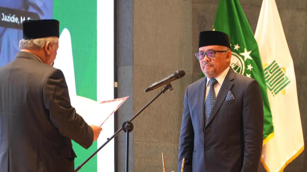 Prof. Triyogi Yuwono Resmi Dilantik Jadi Rektor Unusa, Siap Bawa Kampus ke Kancah Dunia
