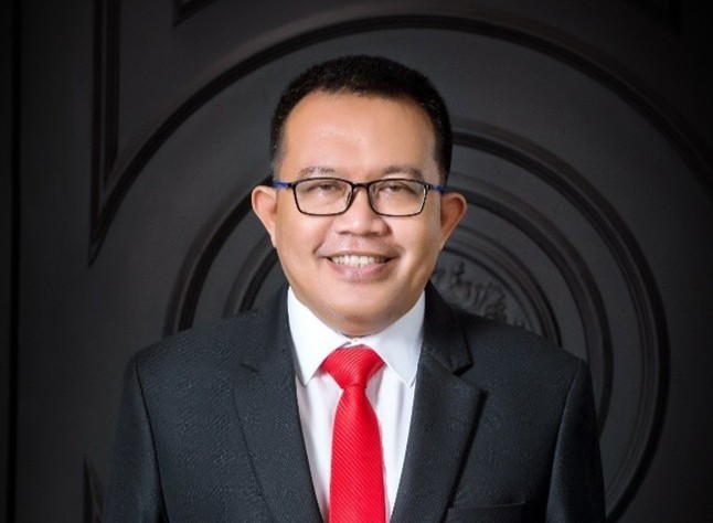 Ketika Harapan Dijual: Cerita tentang Manifestasi dan Ilusi Kelimpahan