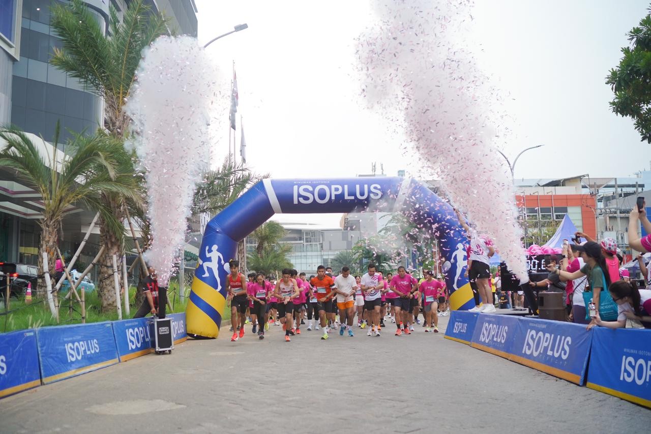 Marriott International Surabaya Rayakan Semangat Berbagi Lewat Road to Give 2025