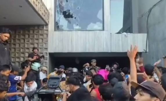 Sahroni Korban, Terungkap di MKD Penjarahan Rumahnya Sudah Jadi Skenario