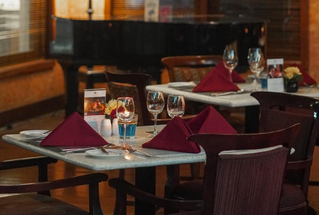 Hotel Majapahit Luncurkan Rangkaian Kuliner dan Hiburan Spesial Menyambut Natal dan Tahun Baru