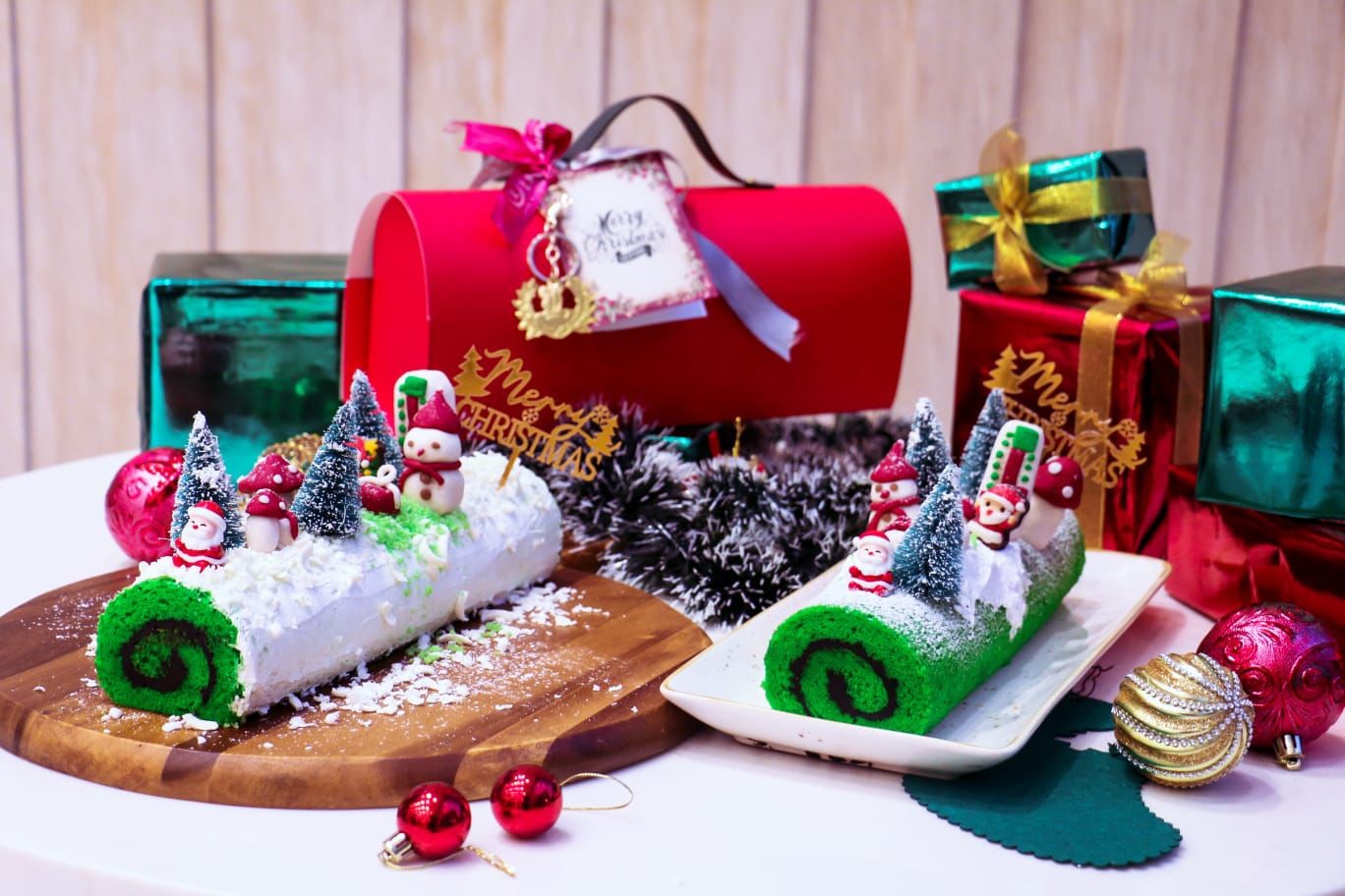 Leedon Hotel & Suites Surabaya Hadirkan Ginger House Unik Sambut Natal 2025