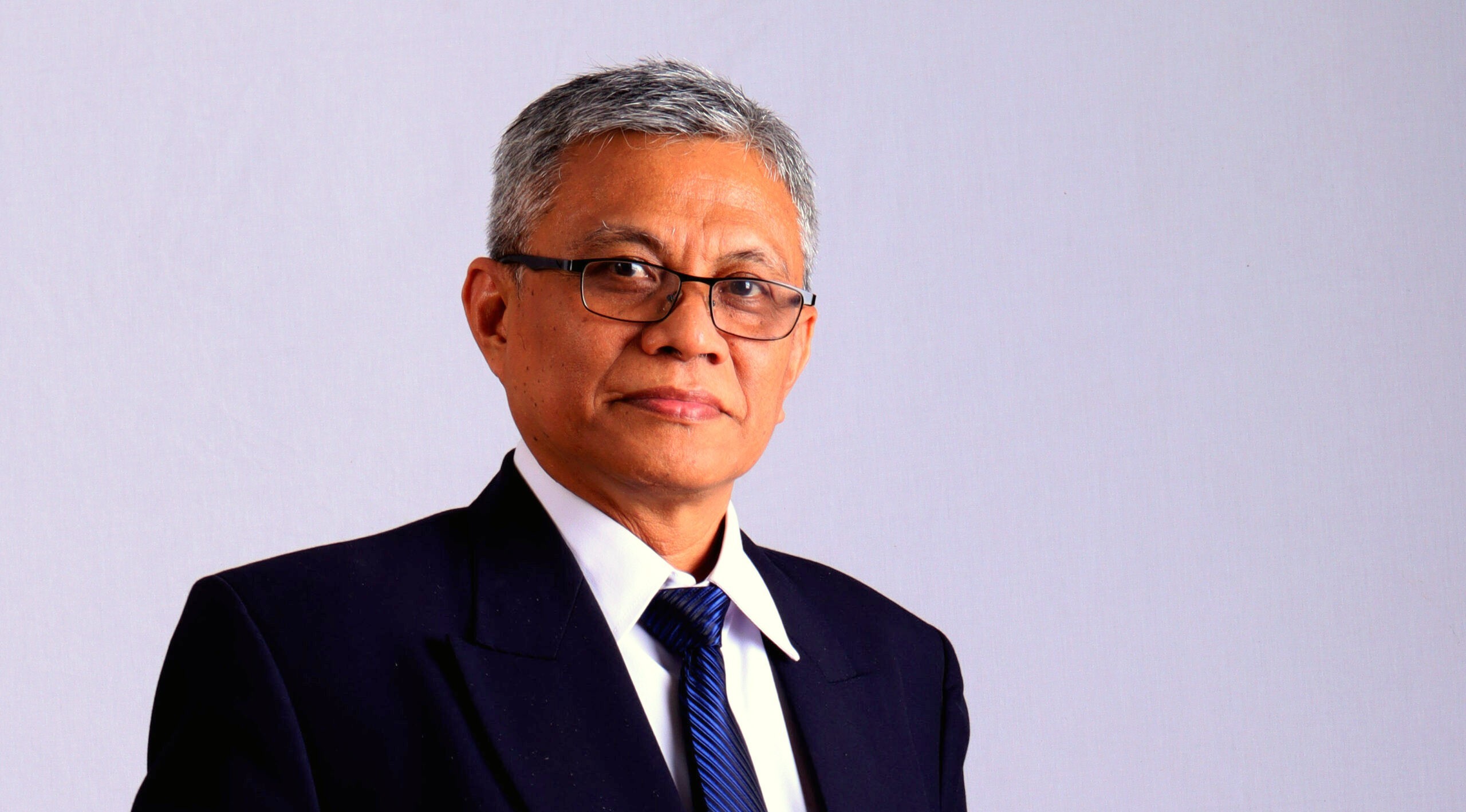 Bahlil Golkar, Demokrasi dan Alien