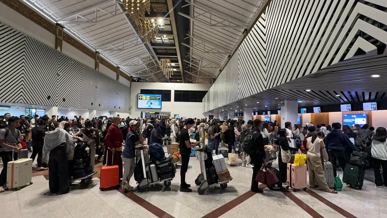 Sepuluh Hari Posko Nataru, Bandara Juanda Layani 430.540 Penumpang
