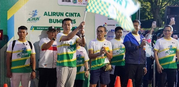 Taufik Hidayat Apresiasi Digelarnya AliRun Cinta Bumi