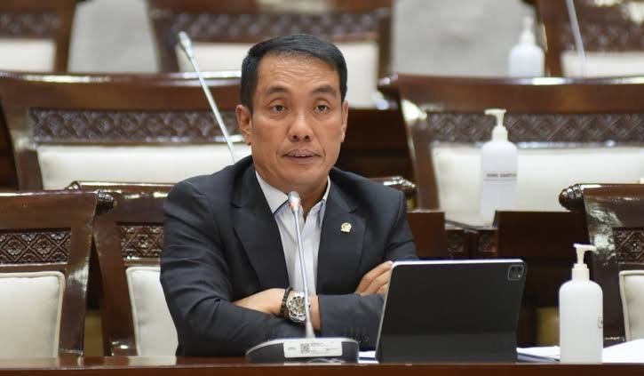 Pimpinan Komisi XI Optimistis Pertumbuhan Ekonomi 2026 Tembus 6 Persen