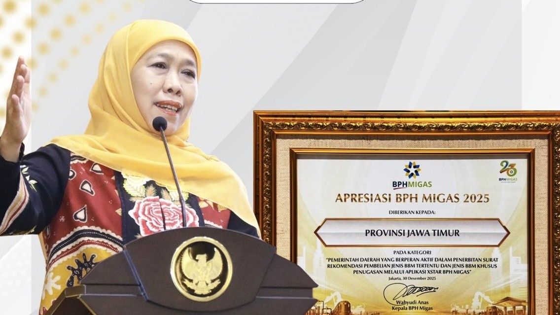 Gubernur Khofifah Terima Penghargaan dari BPH Migas: BBM Bersubsidi di Jatim Sesuai Regulasi