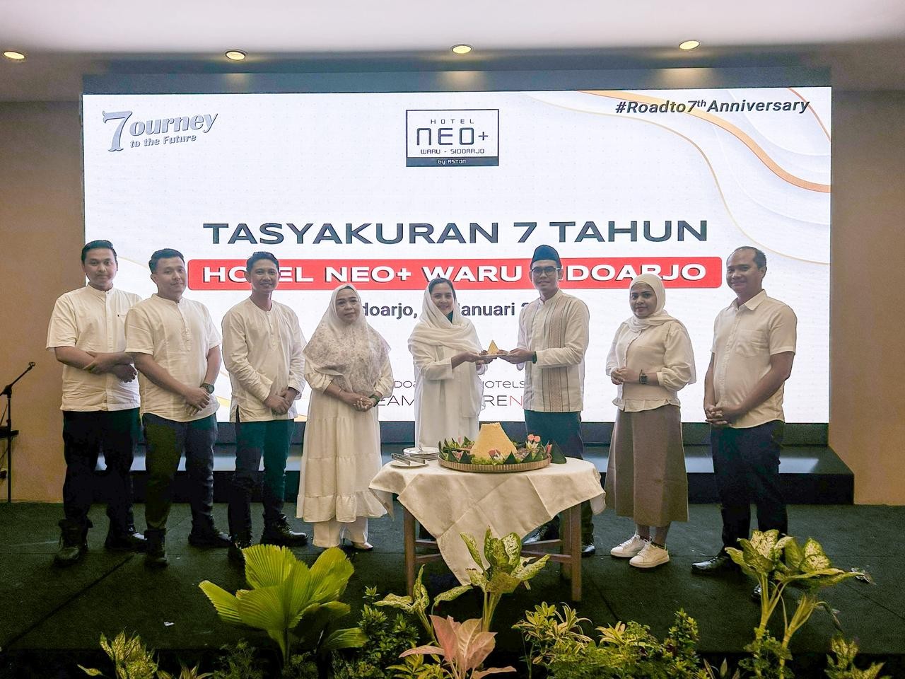 Anniversary ke-7 Hotel Neo+ Waru Sidoarjo Diwarnai CSR, Donor Darah, hingga Tasyakuran
