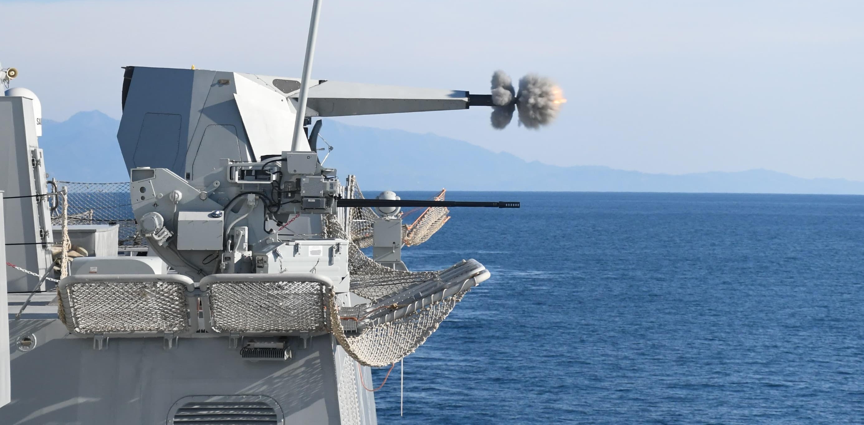 KRI Prabu Siliwangi-321 Jalani Uji Tembak Meriam Perdana