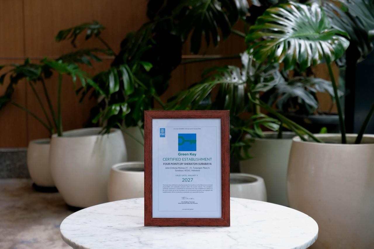 Wujudkan Hotel Ramah Lingkungan, Four Points by Sheraton Surabaya Raih Sertifikasi Internasional Green Key