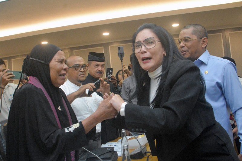 Nenek Saudah (68) Korban Pelanggaran HAM "MENGADU" Ke Komisi XIII DPR