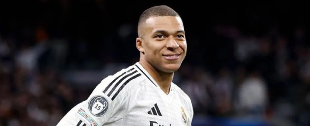 Gol Carreras dan Mbappe Bawa Real Madrid Tekuk Valencia 2-0 di Mestalla
