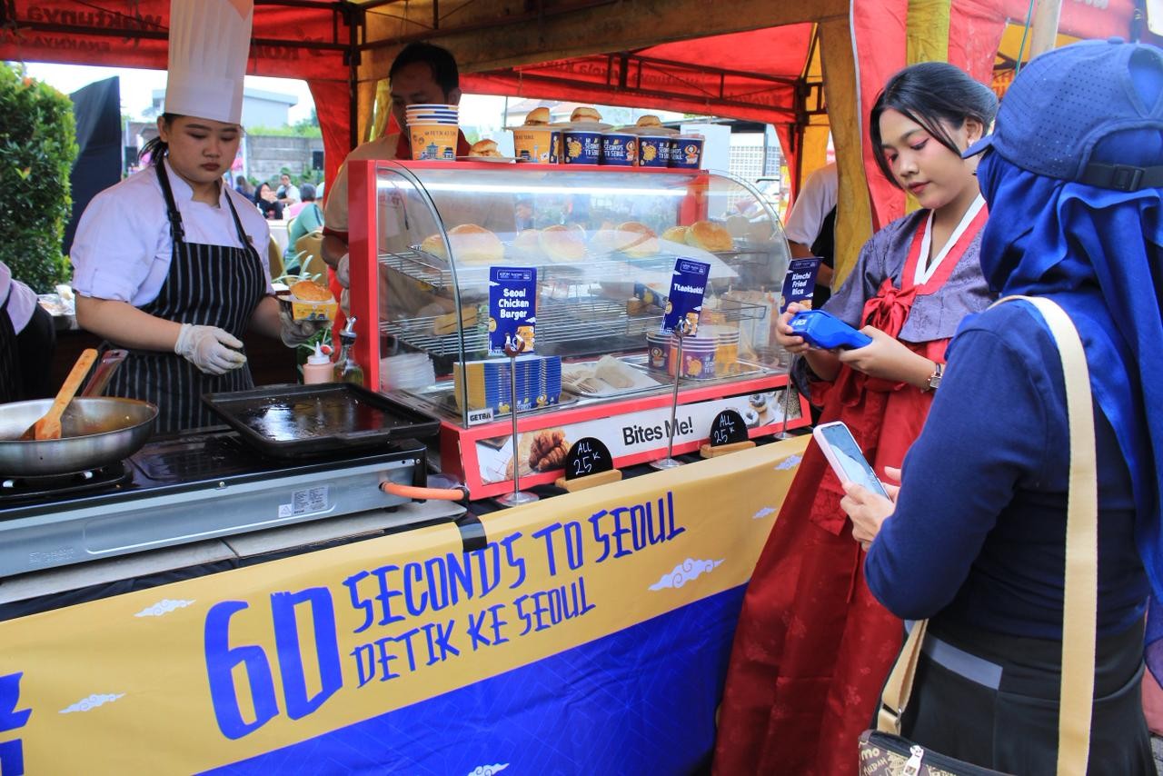Tiga Hotel Archipelago di Sidoarjo Hadirkan “60 Seconds to Seoul”, Sajikan Sensasi Kuliner dan Hiburan Korea