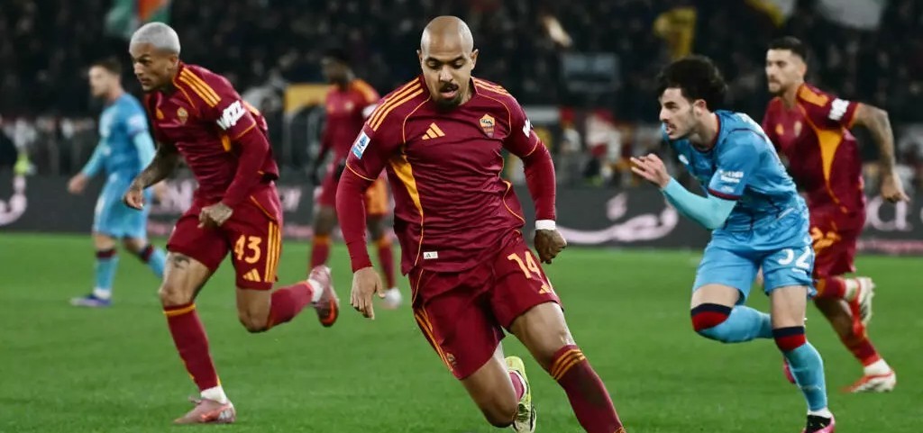 Drama Empat Gol di Naples, Dua Gol Malen Gagal Menangkan Roma atas Napoli