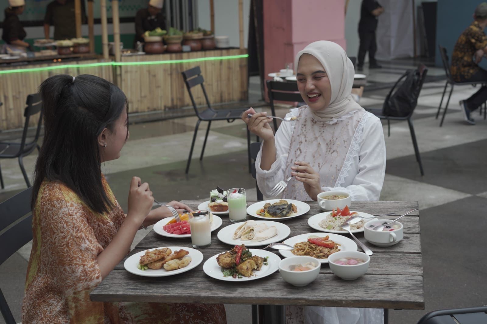 Lebih dari 100 Menu, ARTOTEL TS Suites Surabaya Suguhkan Jelajah Nusantara Saat Ramadan