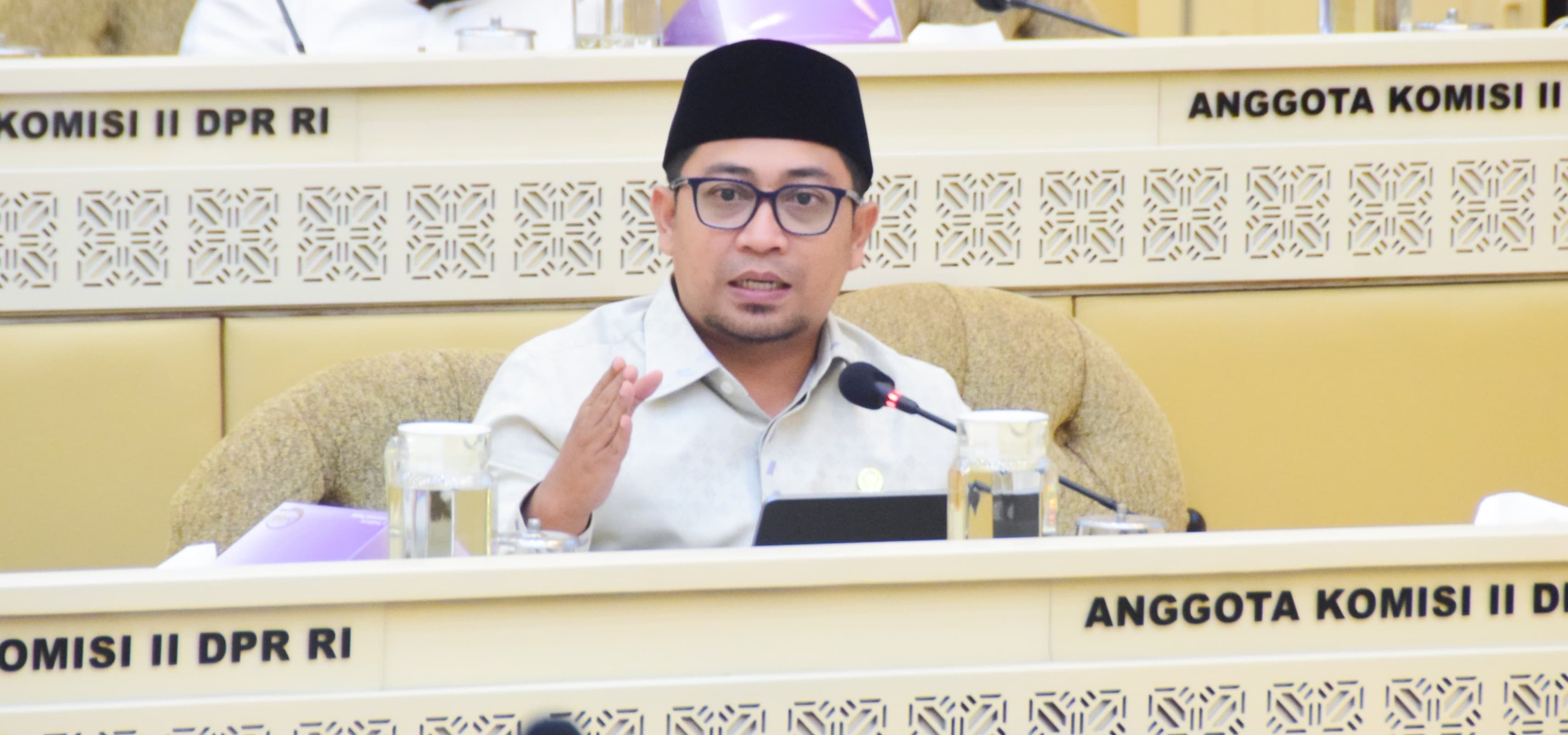 Komisi II DPR Ingatkan Dampak Penerapan  Opsen Pajak Kendaraan di Daerah