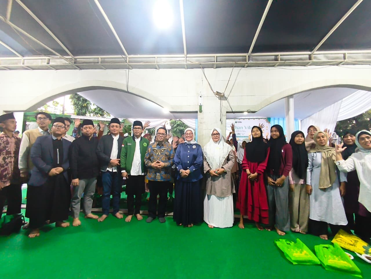 ISNU Gelar Kegiatan Ramadhan Vibes Bersama Warga Sekitar