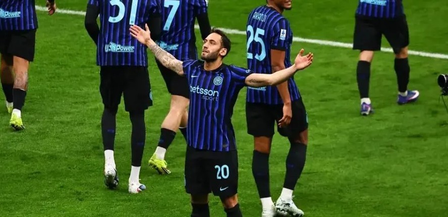 Inter Milan Tundukkan Genoa 2-0, Kukuh di Puncak Klasemen Serie A