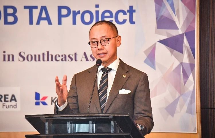 Wakil Ketua MPR RI Eddy Soeparno: Nuklir Strategis untuk Ketahanan Energi dan Net Zero 2060
