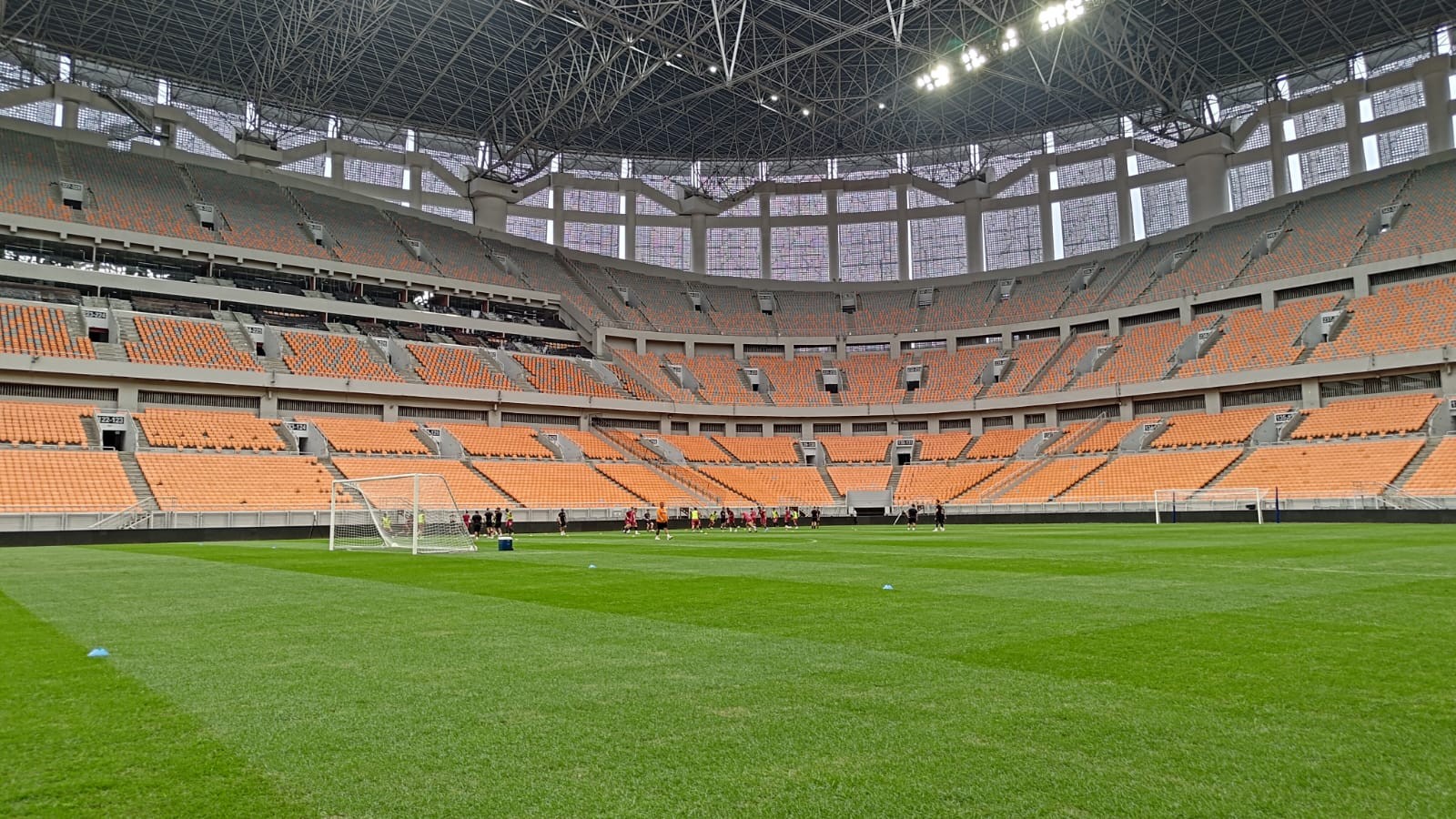 Persija Klarifikasi Polemik Tidak Izinkan Borneo FC Jalani Official Training di Lapangan Utama JIS