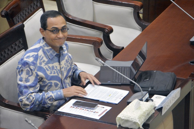Uji kelayakan dan kepatutan Dewan Komisioner OJK