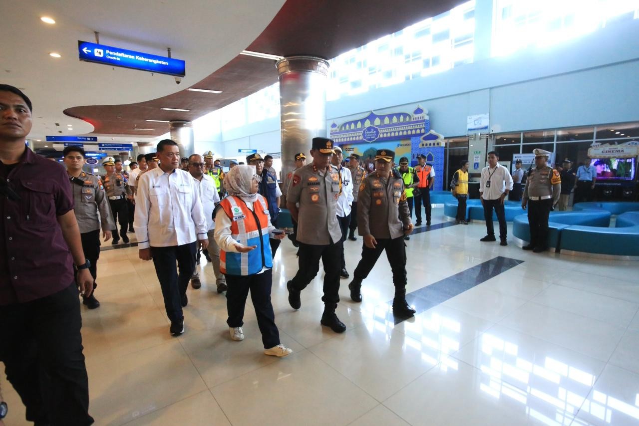 Kapolda Jatim Apresiasi Kesiapan Pelabuhan Tanjung Perak Menjelang Mudik 2026