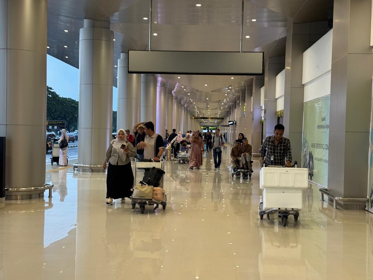 Sepekan Posko Angkutan Lebaran, Bandara Juanda Sukses Layani 266.910 Penumpang