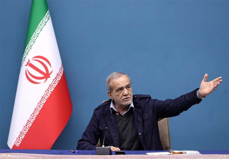 Presiden Iran Ingatkan Negara-Negara Tetangga Jangan Bantu Agresi AS-Israel