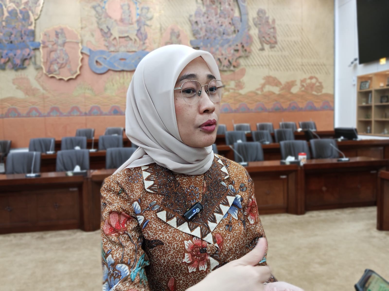 Ketua Komisi VI DPR RI Dukung Pembatasan Pembelian BBM, Tekankan Efisiensi dan Perlindungan UMKM