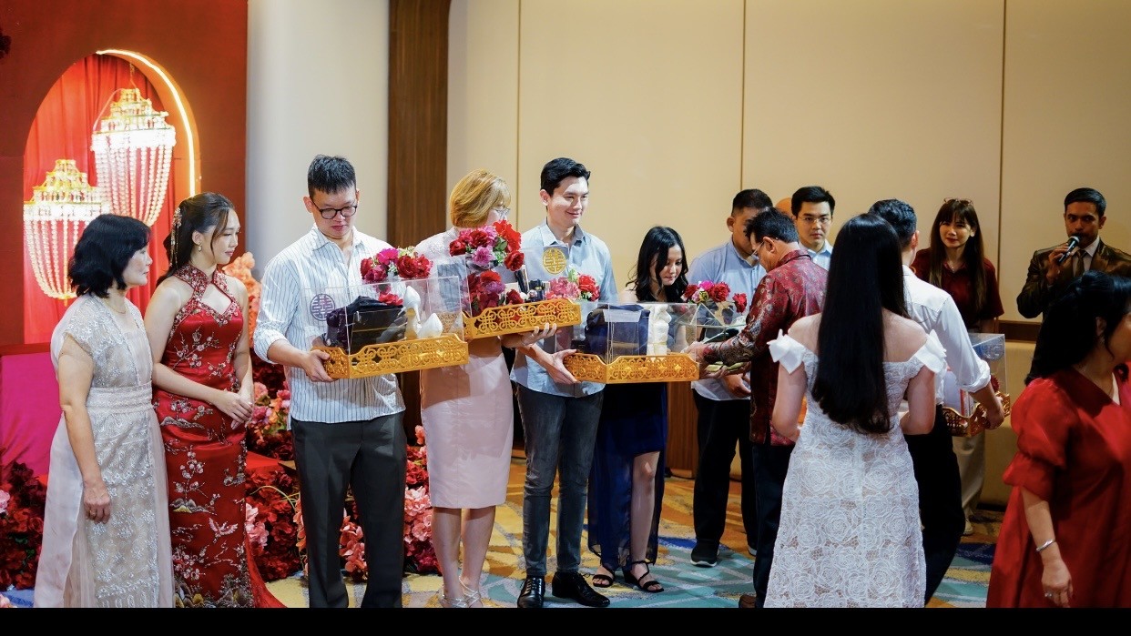 Di Tengah Kehangatan Kebersamaan, Sangjit Menjadi Momen Penuh Arti di Atria Hotel Malang