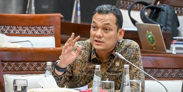 Soal Dana Gereja Rp28 Miliar, Martin Manurung Minta OJK Perkuat Sistem Peringatan Dini