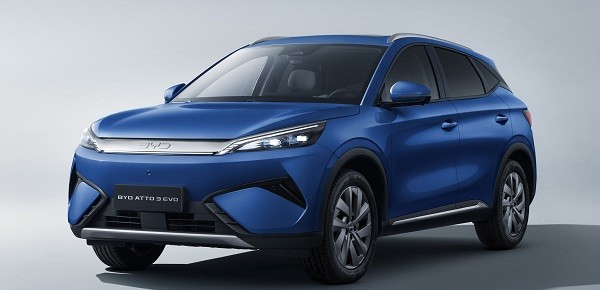 BYD Atto 3 2026 Meluncur dengan Flash Charging Super Cepat, Isi 70% Cuma 5 Menit!