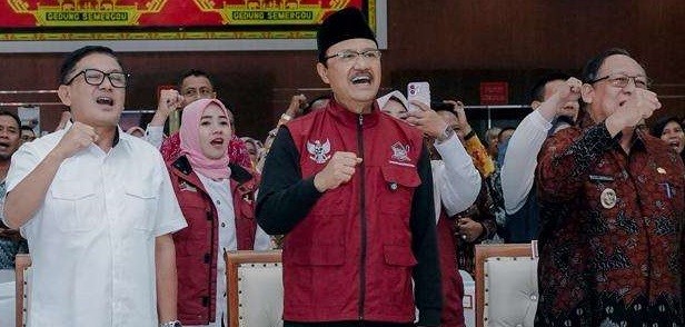 Gus Ipul Tegaskan Bansos Harus Tepat Sasaran dan Dorong Kemandirian Warga