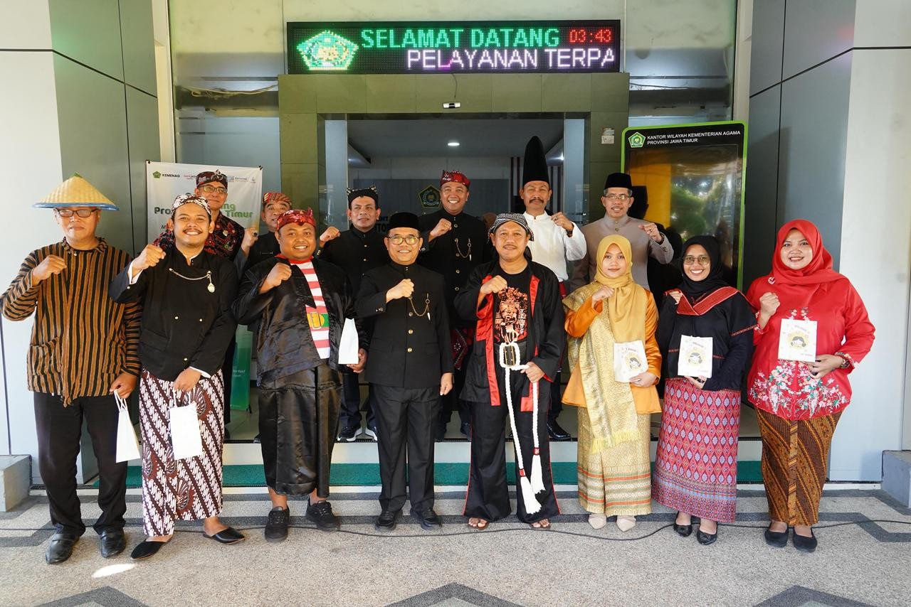 Peringatan Hardiknas 2026, Kakanwil Kemenag Jatim Ajak Perkuat Pendidikan Bermutu dan Berkarakter