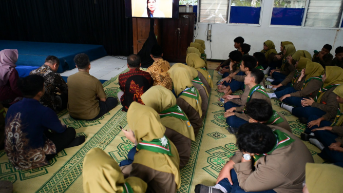 Komdigi: PP TUNAS Lindungi Anak dari Ancaman Digital