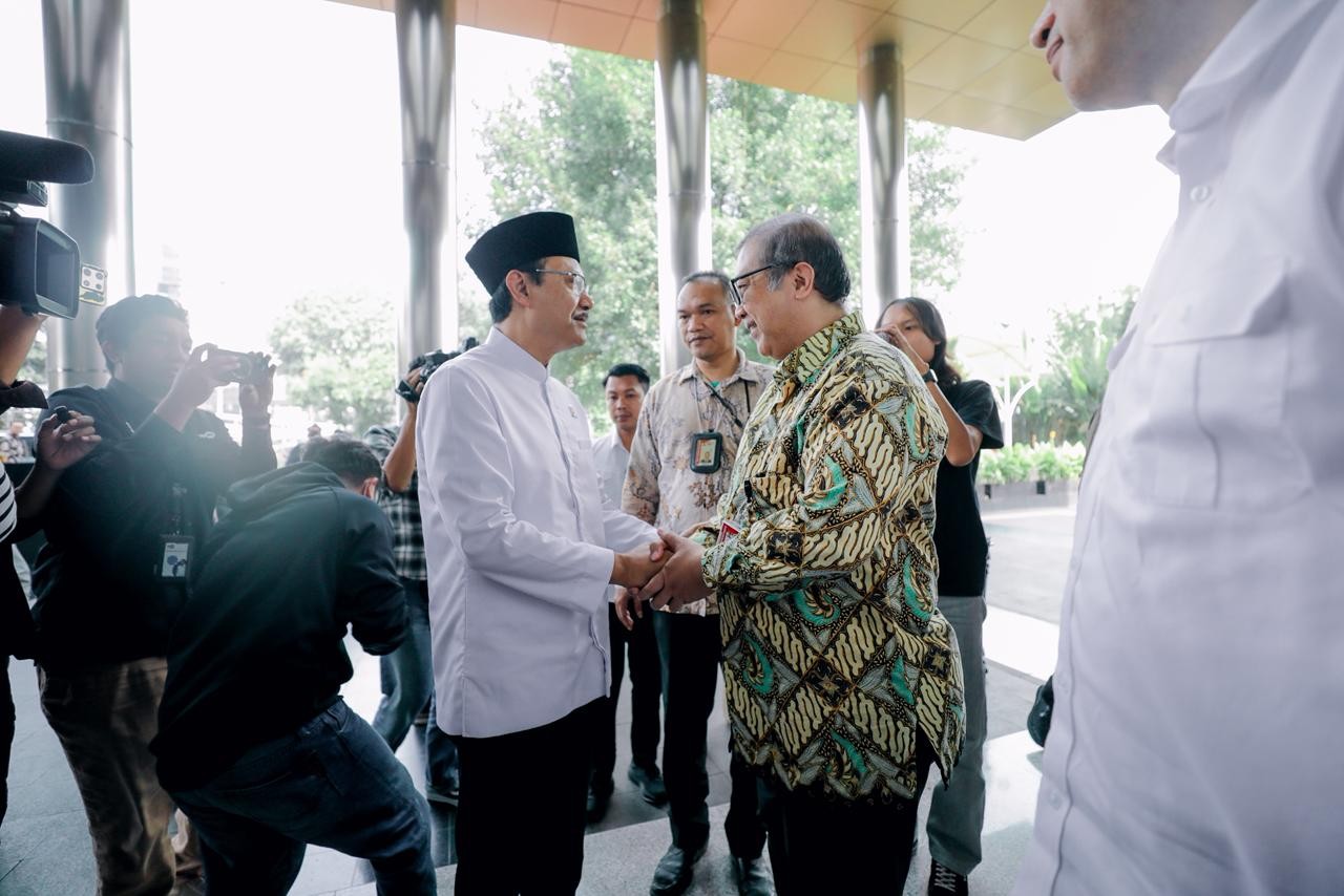 Mensos Usulkan Pengadaan Sekolah Rakyat Diserahkan ke Lembaga Lain