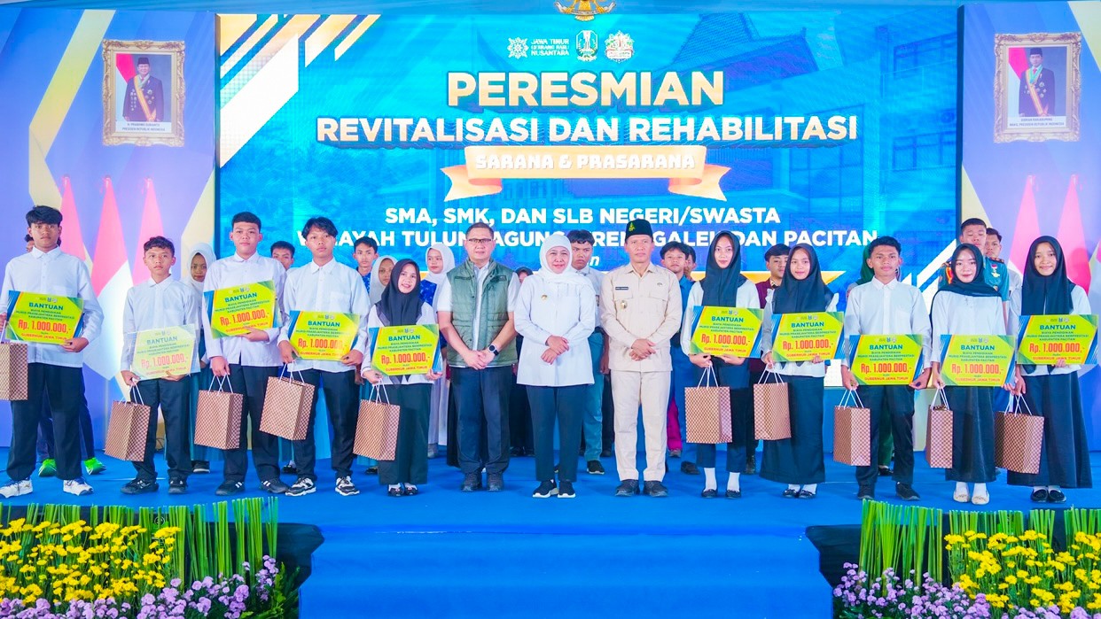 Gubernur Khofifah Resmikan Revitalisasi 45 Sekolah di Tulungagung, Trenggalek, dan Pacitan