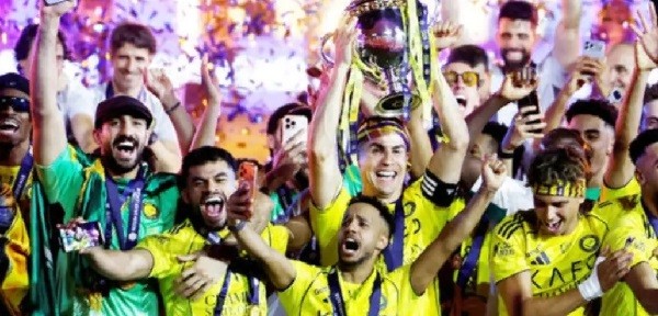 Tangis Ronaldo Pecah! Al Nassr Akhirnya Juara Liga Arab Saudi 2025/2026