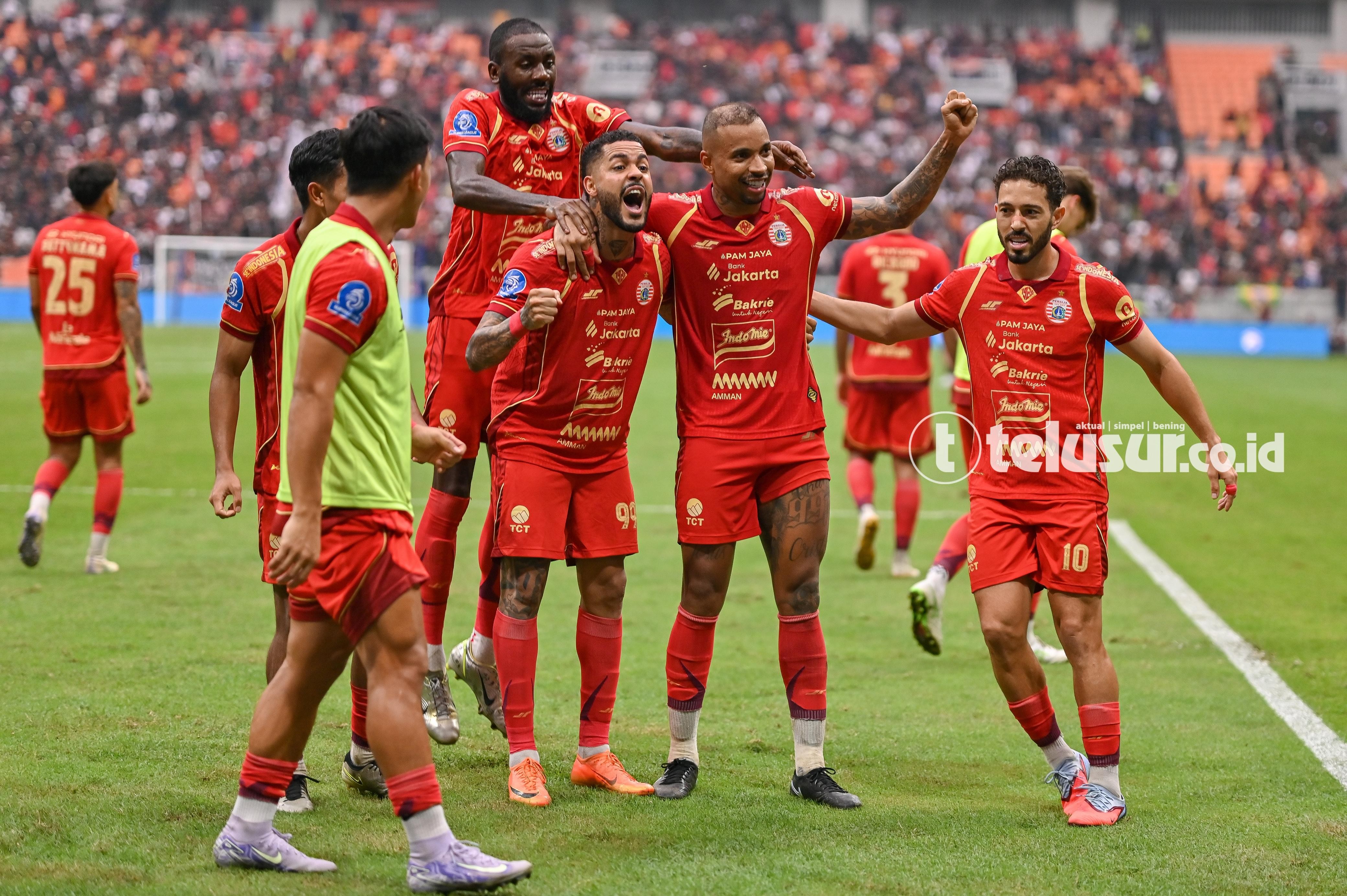 Persija Tutup Laga Terakhir Super League Bungkam Semen Padang FC 3-0 di JIS