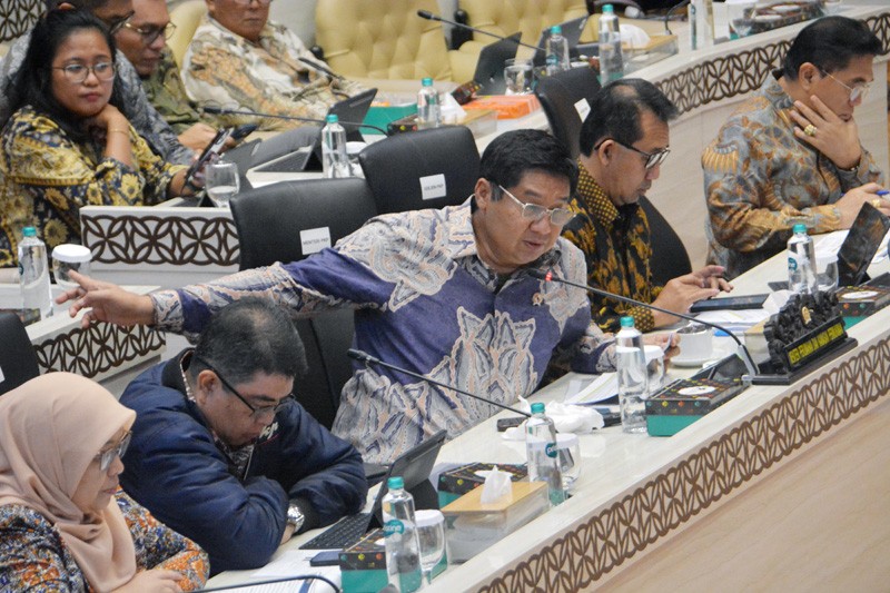 Menteri Perumahan dan Kawasan Permukiman (PKP) Raker Dengan Komisi V DPR