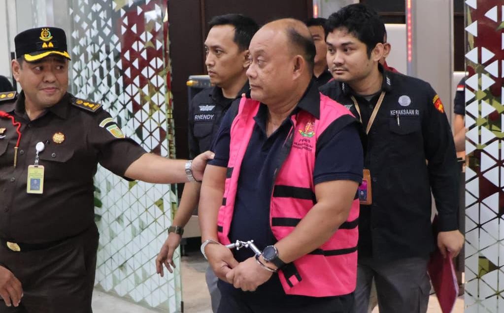 Waduh! Dadan Hindayana dan Dua Eks Wakil Kepala BGN Diborgol Kejagung