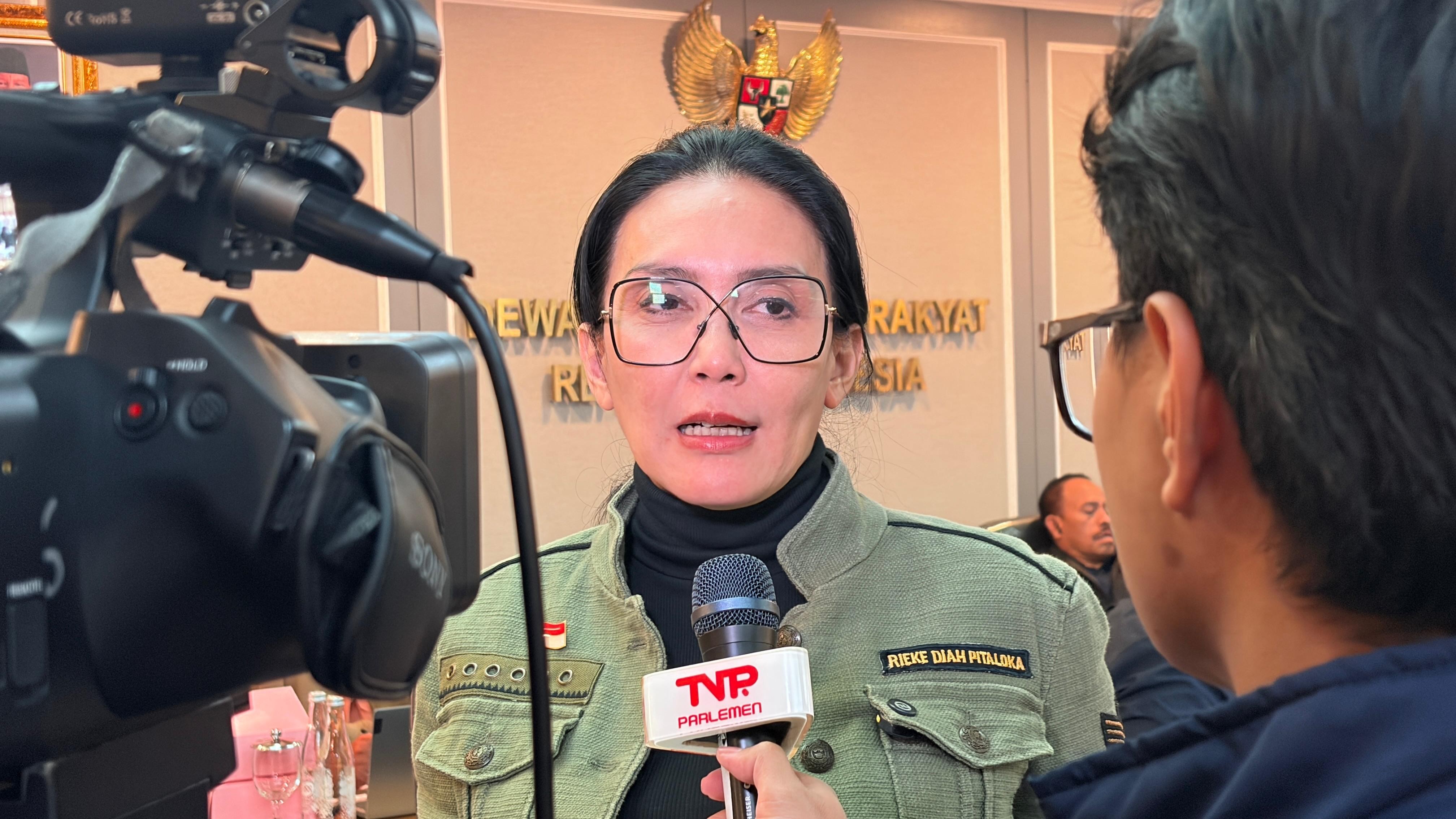Langgar Hak Asasi Manusia, Rieke Diah Pitaloka Minta Taufik Hidayat Segera Ditangkap dan Beri Hukuman Setimpal