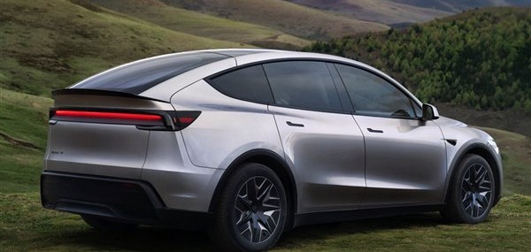 Tesla Luncurkan Model Y L, SUV Listrik 6 Penumpang dengan Jarak Tempuh 523 Km