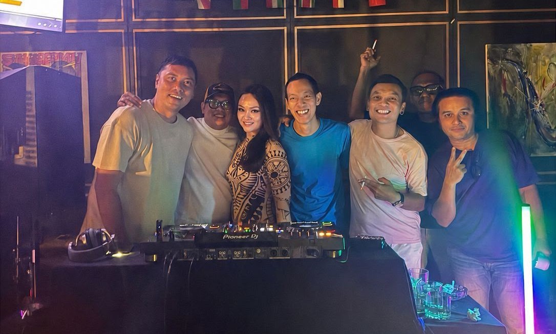 ARTOTEL Grand Prima Surabaya dan Ronald Andretti Project Sukses Gelar Deck n Dance